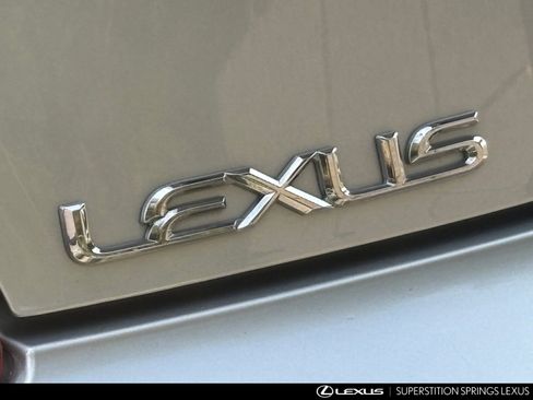 Used 2006 Lexus SC 430 Convertible image 10