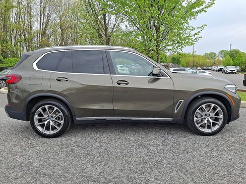 Used 2023 BMW X5 xDrive40i w/ Premium Package image 7