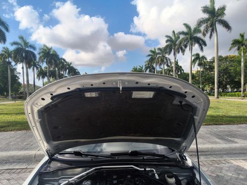 Used 2006 MAZDA MX-5 Miata Grand Touring RWD image 44