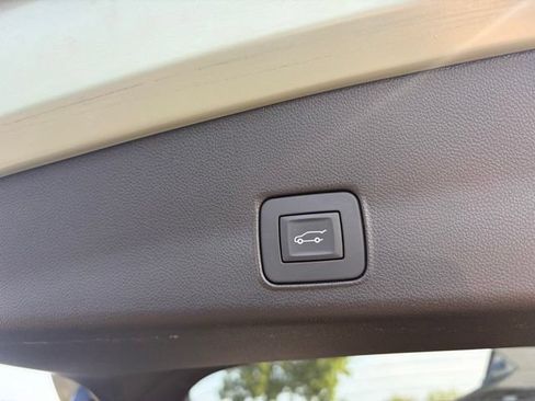 Used 2025 Chevrolet TrailBlazer ACTIV w/ Convenience Package FWD image 27