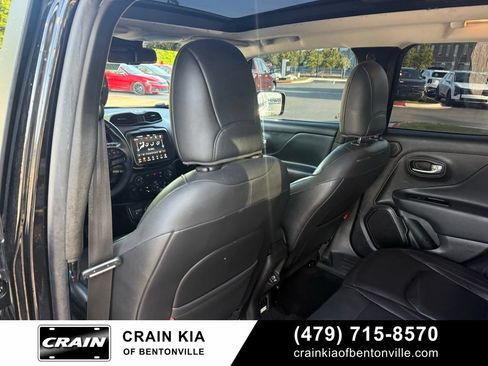 Used 2022 Jeep Renegade Trailhawk w/ Sun/Sound Group AWD/4WD image 26