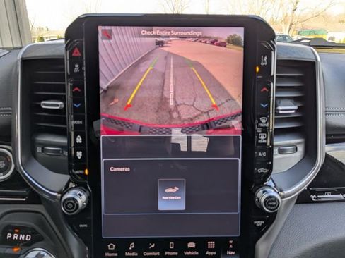 New 2026 RAM 1500 Laramie AWD/4WD image 23