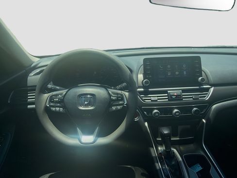 Used 2021 Honda Accord LX image 20