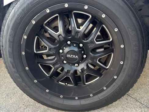 Used 2019 RAM 1500 Big Horn RWD image 3