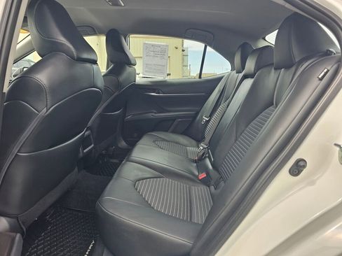 Used 2024 Toyota Camry SE FWD image 12