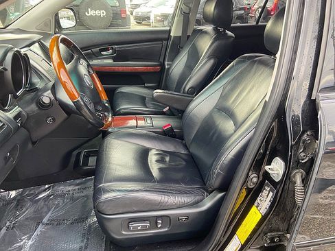 Used 2005 Lexus RX 330 AWD image 8