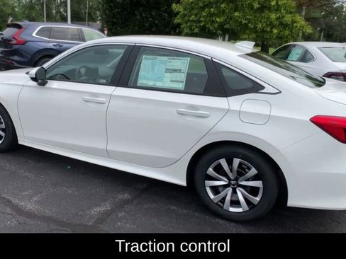 Used 2024 Honda Civic LX image 6