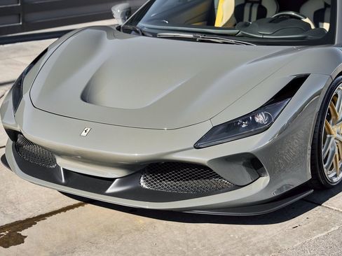 Used 2022 Ferrari F8 Tributo image 7