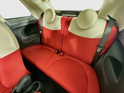 Used 2012 FIAT 500 Pop w/ Bose Premium Audio Pkg FWD image 31