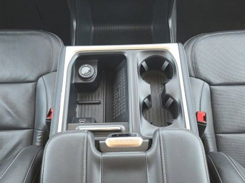 Used 2025 Ford Expedition Max Platinum AWD/4WD image 46