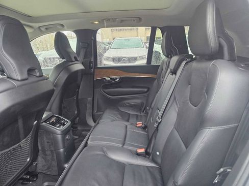 Certified 2025 Volvo XC90 T8 Plus w/ Protection Package Premier image 19