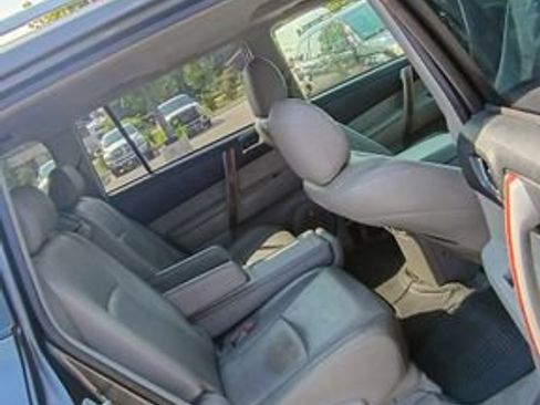 Used 2009 Toyota Highlander Limited w/ Extra Value Pkg 7 AWD/4WD image 11