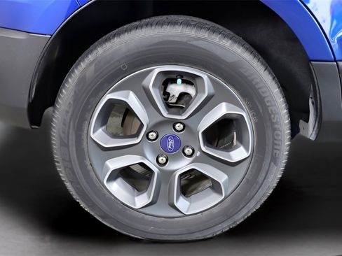 Used 2021 Ford EcoSport S image 9