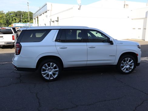 Used 2022 Chevrolet Tahoe High Country w/ Max Trailering Package AWD/4WD image 22