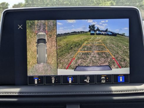 Used 2023 Chevrolet Tahoe LT w/ Luxury Package RWD image 30