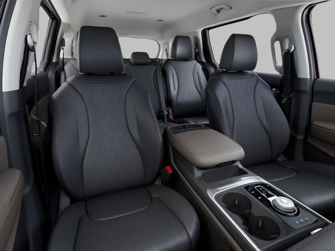 New 2026 Kia Carnival EX FWD image 15