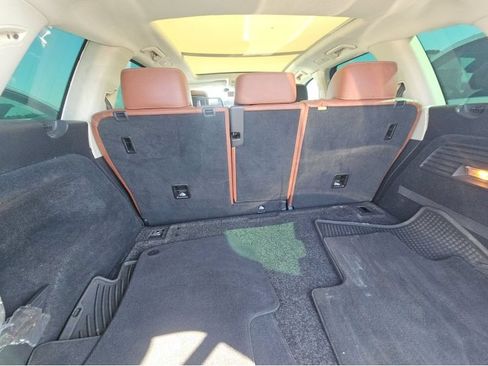 Used 2015 Volkswagen Touareg VR6 AWD/4WD image 23