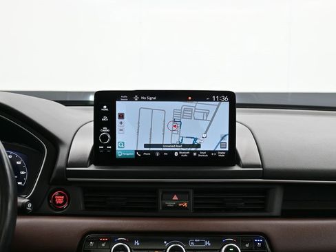 Certified 2023 Honda Pilot Elite image 47