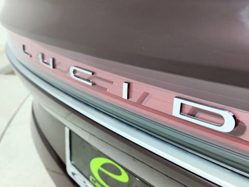 Used 2022 Lucid Air Grand Touring image 16