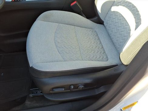 Used 2022 Chevrolet Equinox LT image 22