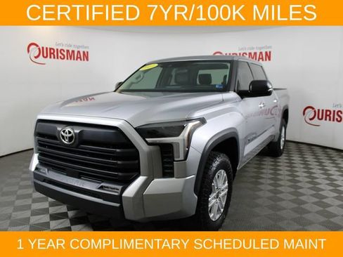 Used 2023 Toyota Tundra SR5 w/ SR5 Premium Package AWD/4WD image 2