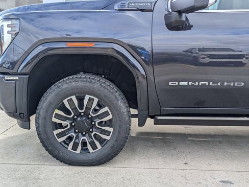 New 2026 GMC Sierra 2500 Denali Ultimate image 10