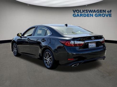 Used 2017 Lexus ES 350 image 5