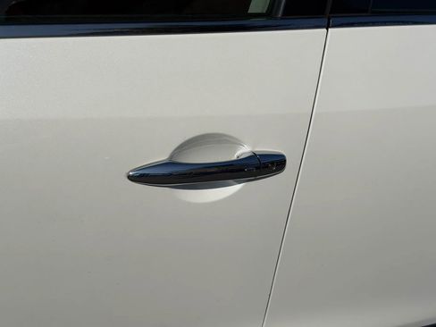 Used 2017 INFINITI QX50 Journey w/ Premium Package image 47