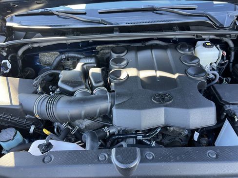 Used 2022 Toyota 4Runner Limited image 35