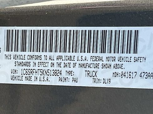 Used 2019 RAM 1500 Limited w/ Advanced Safety Group AWD/4WD image 32