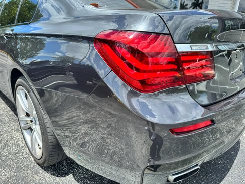 Used 2015 BMW 750i RWD image 12