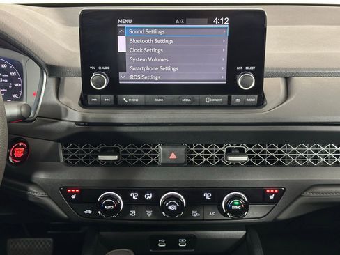 Used 2025 Honda Accord SE image 16