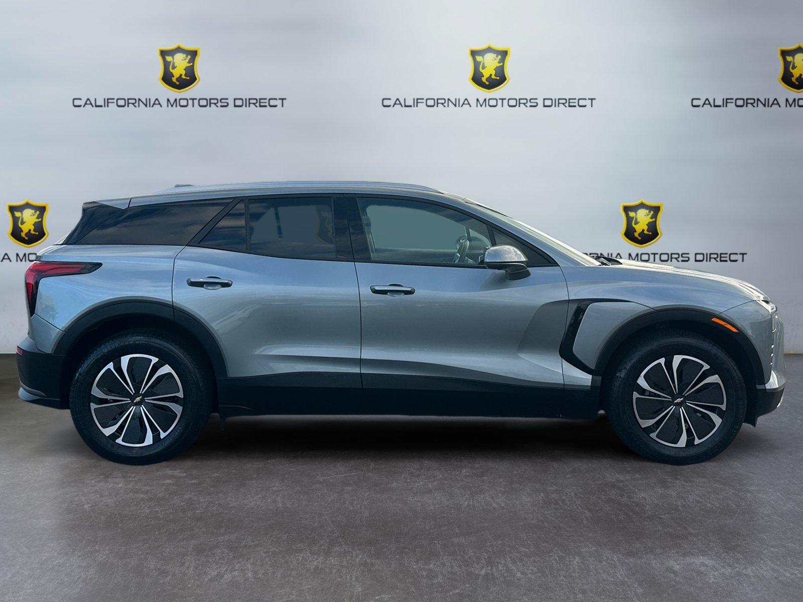 Used 2024 Chevrolet Blazer EV LT AWD/4WD image 6