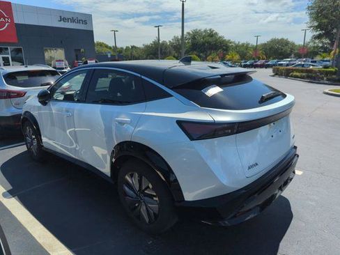 Certified 2025 Nissan Ariya FWD image 3