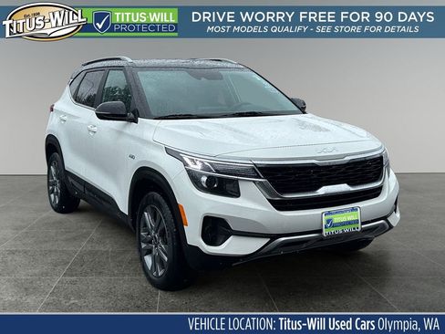 Used 2023 Kia Seltos S w/ Navigation Package AWD/4WD image 1