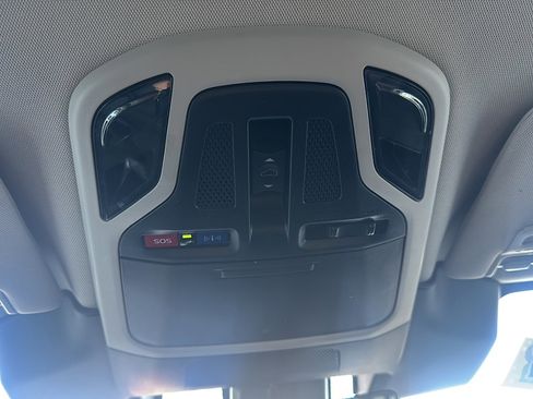 Used 2023 Subaru Outback Touring image 43