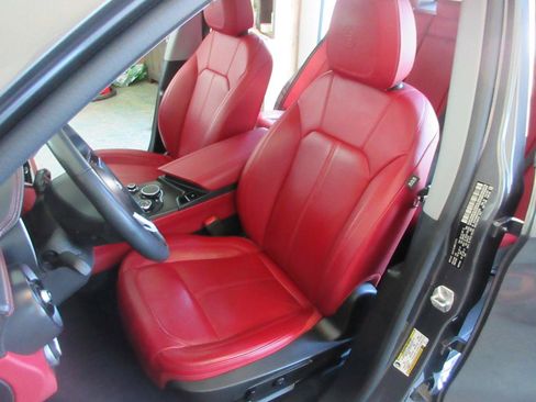 Used 2019 Alfa Romeo Stelvio Ti AWD/4WD image 11