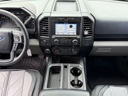 Used 2018 Ford F150 XL w/ Equipment Group 101A Mid AWD/4WD image 10