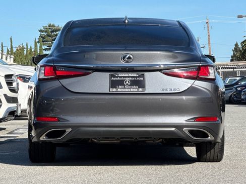 Used 2024 Lexus ES 350 w/ Premium Package FWD image 10
