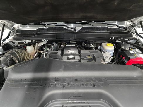 Used 2024 RAM 2500 Laramie image 17
