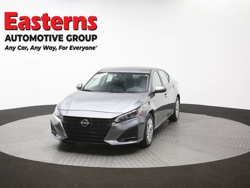 Used 2023 Nissan Altima 2.5 S FWD image 53