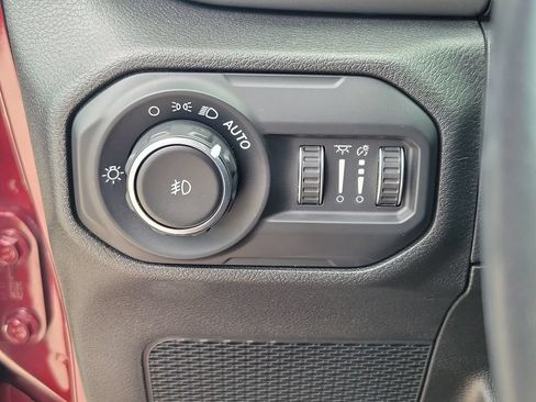 Used 2021 Jeep Wrangler Unlimited Sport w/ Sun And Sound Package AWD/4WD image 22