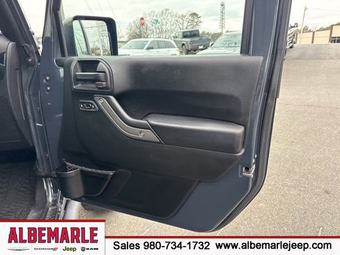 Used 2017 Jeep Wrangler Unlimited Sport w/ Quick Order Package 24S image 24