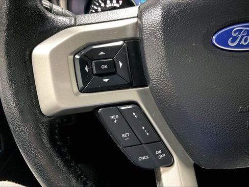 Used 2020 Ford F150 Lariat w/ Equipment Group 502A Luxury AWD/4WD image 18