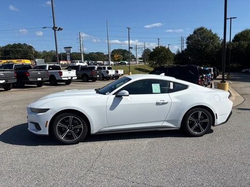 New 2025 Ford Mustang Coupe image 5