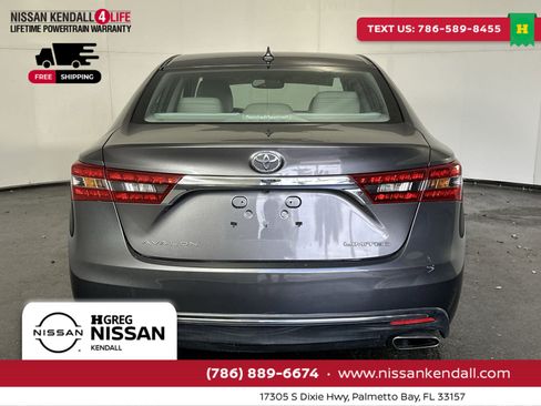 Used 2016 Toyota Avalon Limited w/ Toyota Safety Sense Package image 10