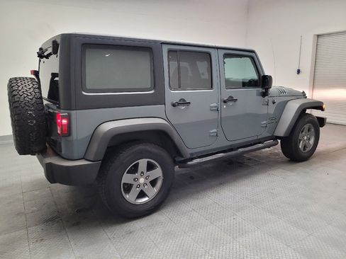 Used 2015 Jeep Wrangler Unlimited Sport w/ Connectivity Group AWD/4WD image 10