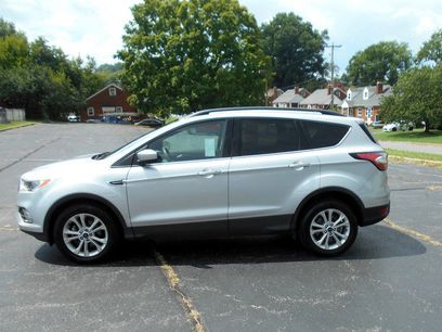 Used 2018 Ford Escape SE w/ SE Sync 3 Package