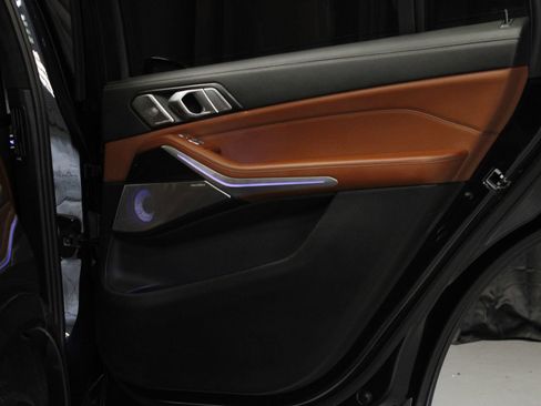 Used 2024 BMW ALPINA XB7 AWD/4WD image 15