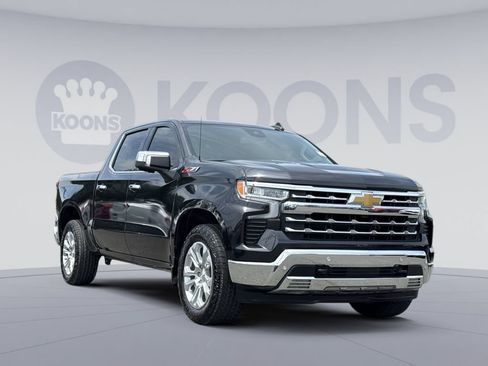 Used 2024 Chevrolet Silverado 1500 LTZ w/ Z71 Off-Road Package AWD/4WD image 10